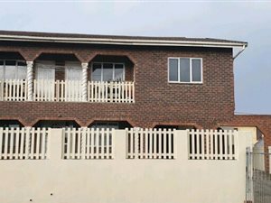 4 Bed Simplex in Stanmore