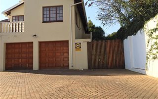 4 Bedroom House in Baileys Muckleneuk