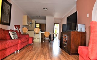 3 Bedroom Townhouse in Beacon Bay