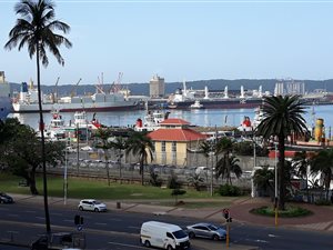 2 Bed Apartment in Durban CBD