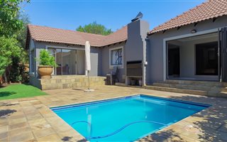 3 Bedroom House in Greenstone Hill