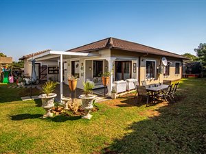 3 Bed Townhouse in Waterfall