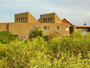 5 Bed House in Boggomsbaai