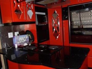 6 Bed House in Westcliff