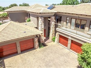 4 Bed House in Beyers Park