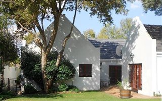 3 Bedroom House in Paulshof