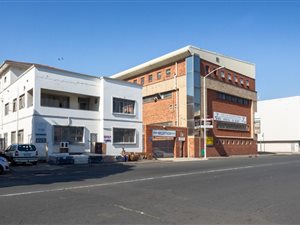 5000 m² Industrial space in Greyville