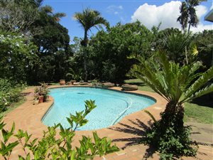 3 Bed House in Sunrise on Sea