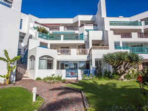 3 Bed Apartment in Brymore