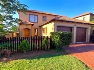 5 Bed House in Meyersig Lifestyle Estate