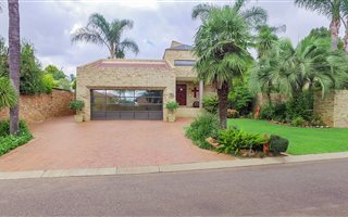 3 Bedroom House in Blue Gill