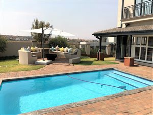 6 Bed House in Midstream Hill