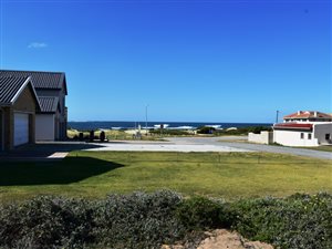 632 m² Land available in Gouritsmond