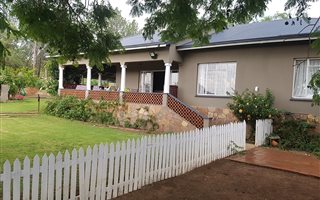 3 Bedroom House in Elandsfontein AH