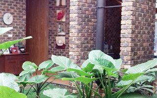 4 Bedroom House in Vanderbijlpark SE3