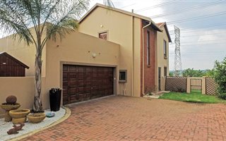 3 Bedroom Cluster in North Riding