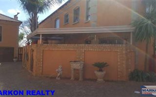 3 Bedroom House in Dal Fouche
