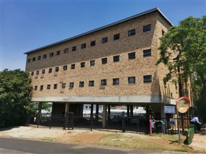 1300 m² Commercial space in Richmond