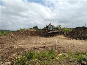 400 m² Land available in Belvedere