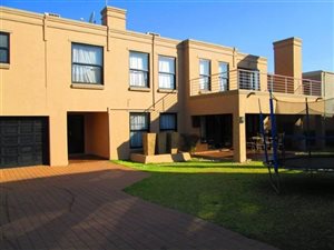 5 Bed House in Kyalami Ridge