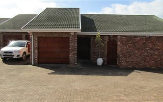 2 Bedroom Apartment in Port Alfred