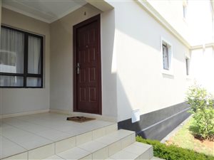3 Bed Apartment in Needwood