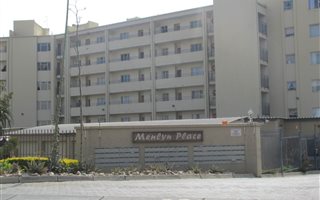 2 Bedroom Apartment in Menlyn