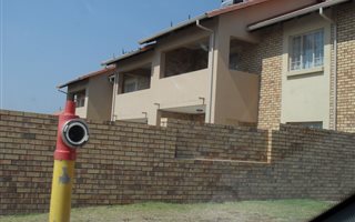 2 Bedroom Duplex in Monavoni