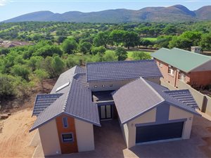 3 Bed House in Seasons Lifestyle Estate