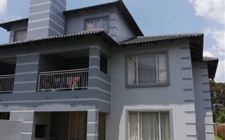 3 Bedroom Apartment in Crystal Park