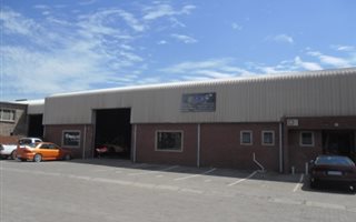 625 m² Industrial space in Booysens