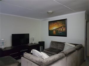 2 Bed House in Olympus AH