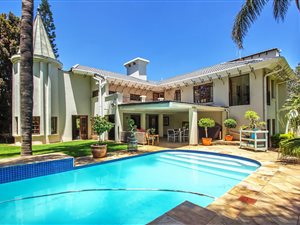 4 Bed House in Waterkloof Heights