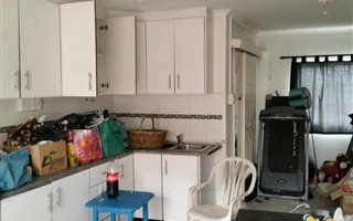 0.5 Bedroom Garden Cottage in Lincoln Meade