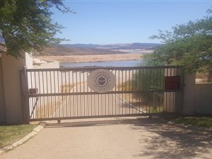227 m² Land available in Clanwilliam