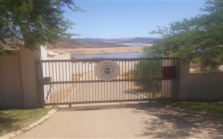 227 m² Land available in Clanwilliam