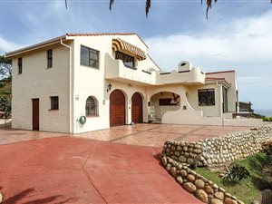4 Bedroom House in The Heads