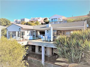 5 Bed House in Lower Robberg
