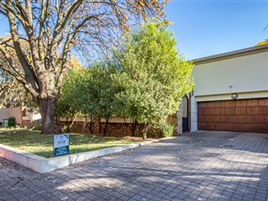 4 Bed House in Houghton Estate