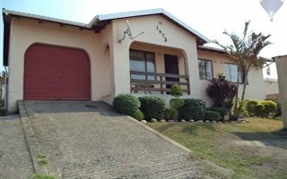 3 Bedroom House in Gamalakhe A