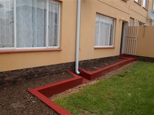 2 Bed Flat in Grobler Park