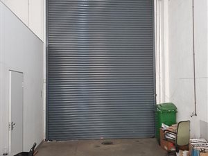 299 m² Industrial space in Briardene