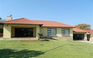 3 Bedroom House in Elandsrand