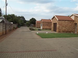 4 Bed Townhouse in East Lynne