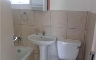 Studio apartment in Capital Park