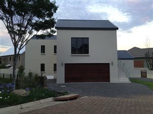 4 Bed House in Wapadrand