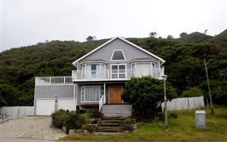 4 Bedroom House in Glentana