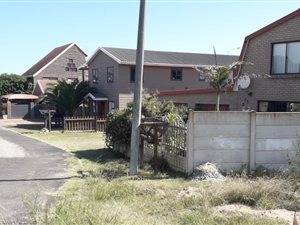 1080 m² Land available in Tergniet