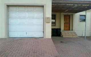 3 Bedroom House in Bernadino Heights