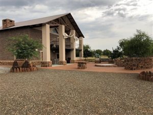 942 ha Farm in Rustenburg Central